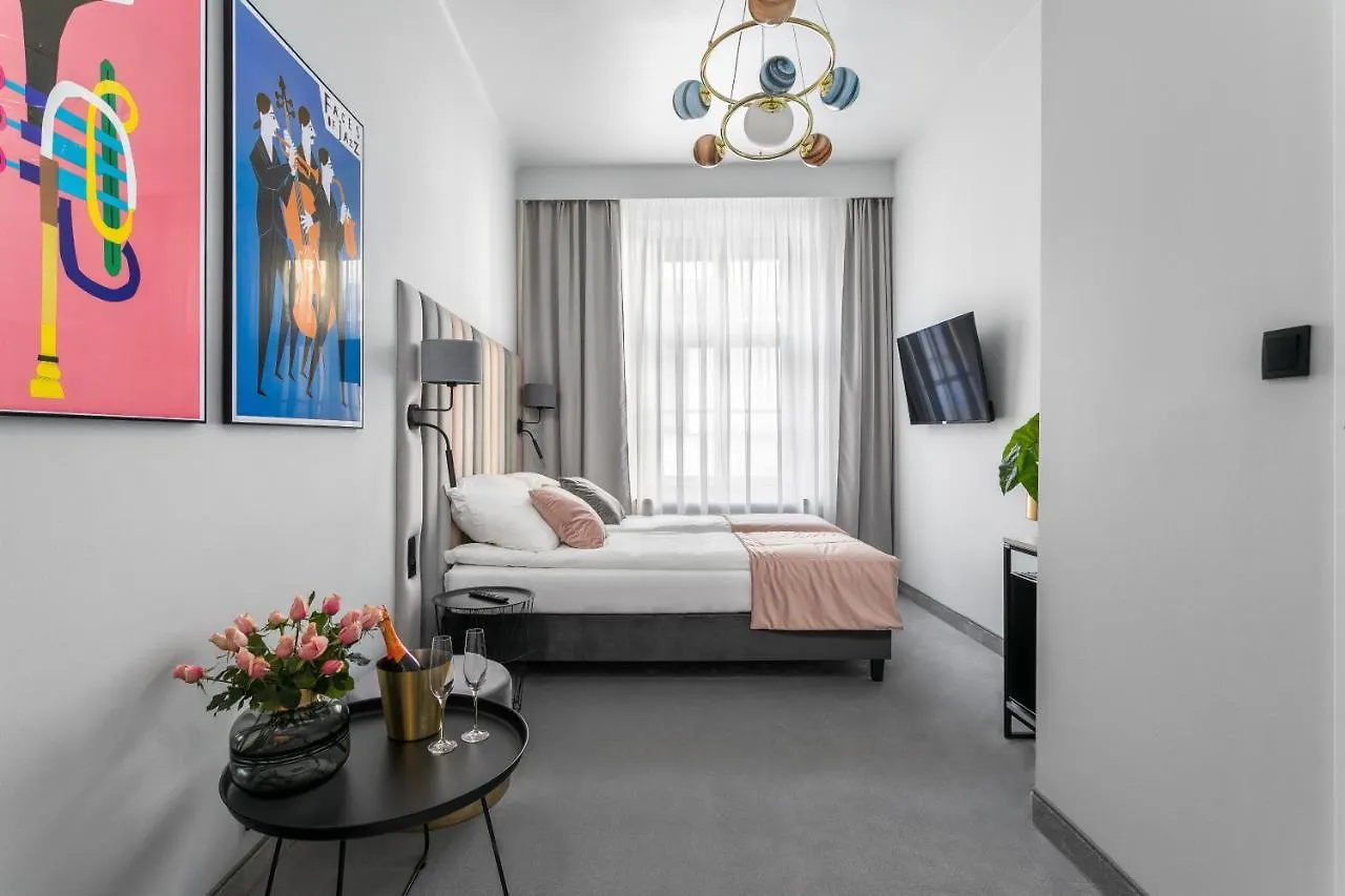 Old Town Residence - Premium Aparthotel Krakow 3*,