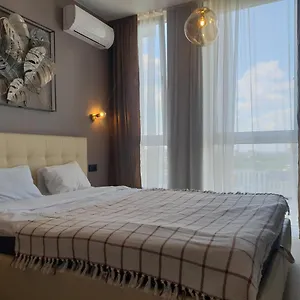 Nyvky Like - Fayna Town - 398 Киев